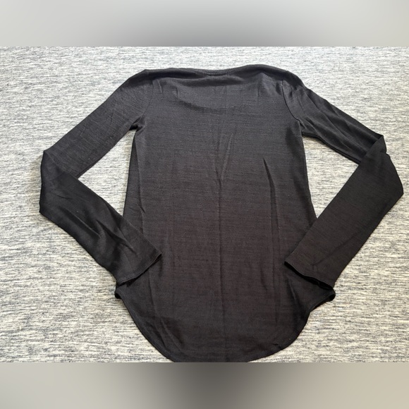 Wilfred Free Black Long Sleeve Size Small - Picture 2 of 3